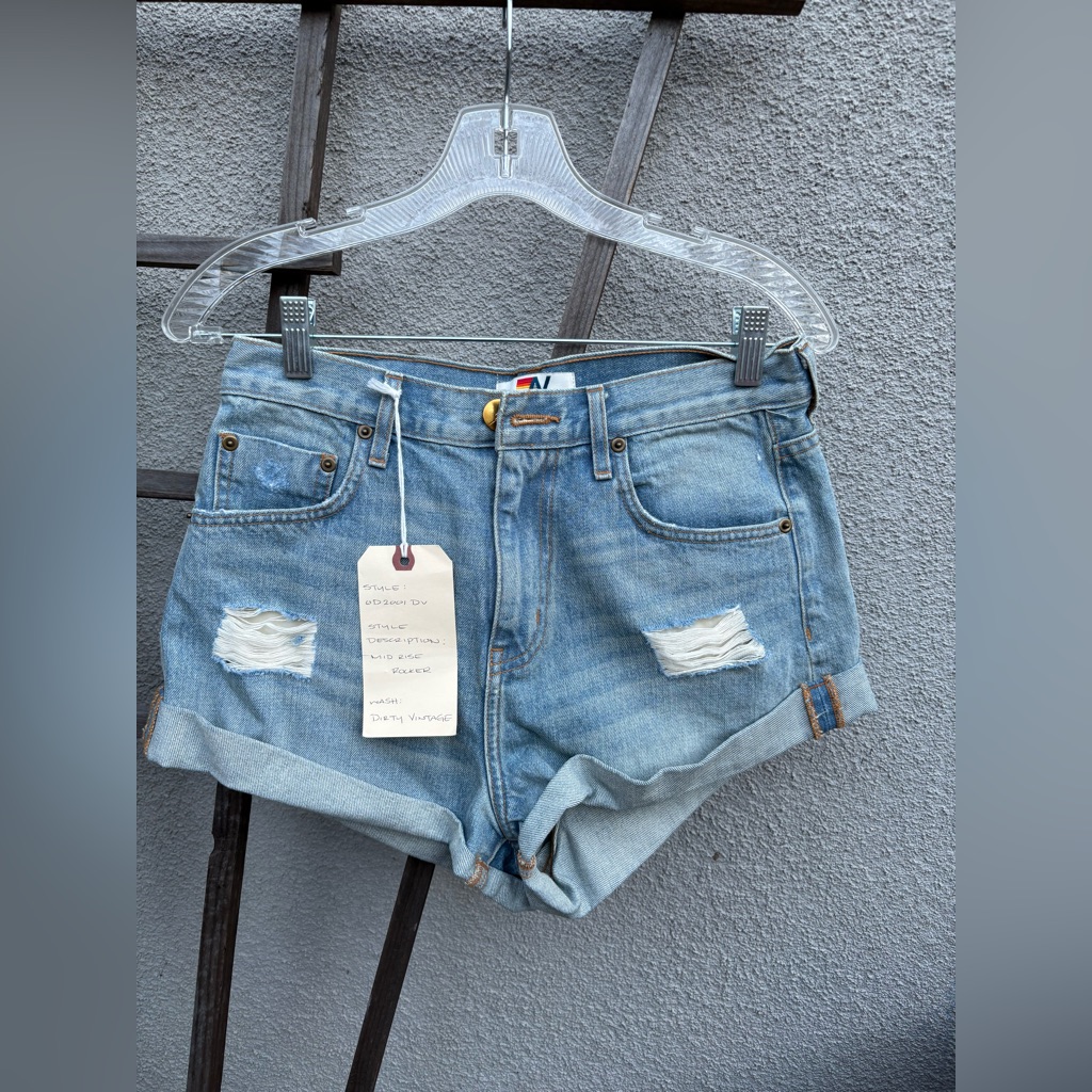Aviator Nation Mid Rise Rocker Denim Shorts In Dirty Vintage New With Tags!
